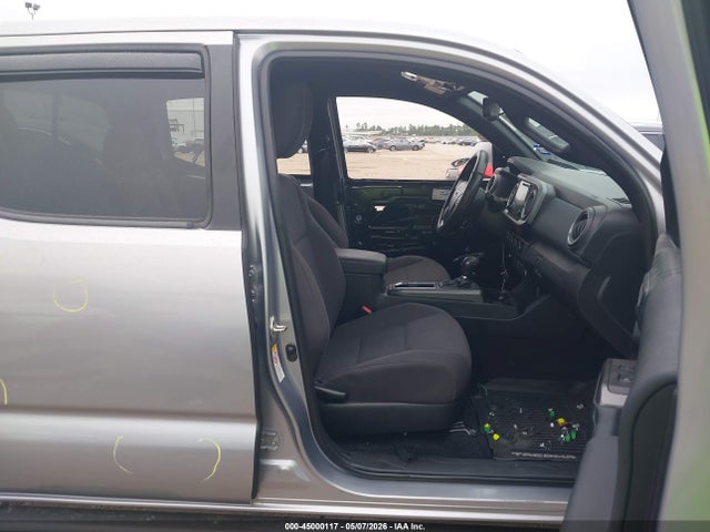 Продажа на аукционе авто 2018 Toyota Tacoma Trd Off Road, vin: 3TMDZ5BN3JM050855, номер лота: 45000117