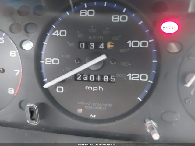 45000140 :رقم المزاد ، 1HGEJ6677YL053526 vin ، 2000 Honda Civic Lx مزاد بيع