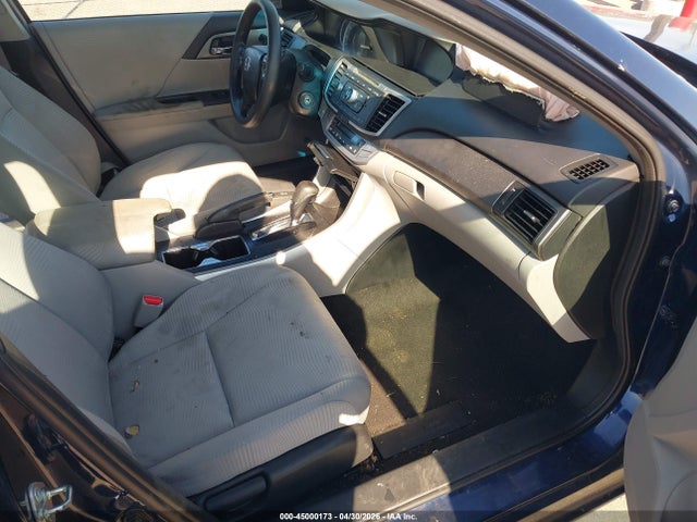 2015 Honda Accord Lx მანქანა იყიდება აუქციონზე, vin: 1HGCR2F31FA157766, აუქციონის ნომერი: 45000173
