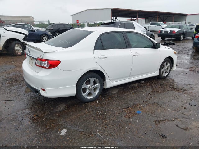 45000182 :رقم المزاد ، 2T1BU4EE1BC730940 vin ، 2011 Toyota Corolla S مزاد بيع