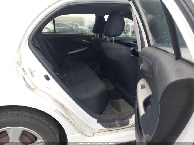 45000182 :رقم المزاد ، 2T1BU4EE1BC730940 vin ، 2011 Toyota Corolla S مزاد بيع