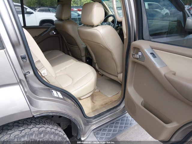 45000187 :رقم المزاد ، 5N1AR18U86C682216 vin ، 2006 Nissan Pathfinder Se مزاد بيع