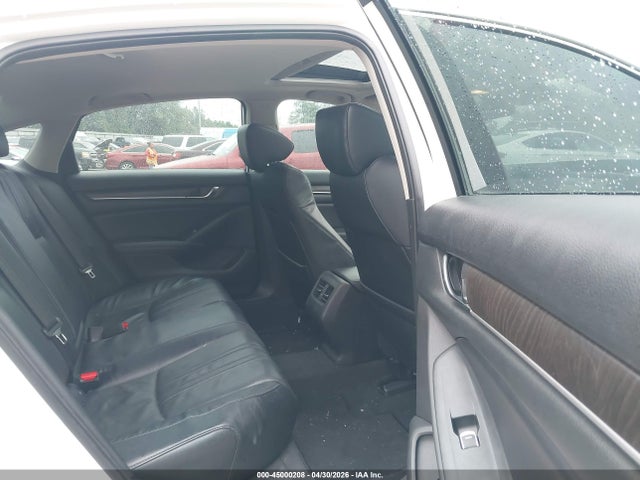 Продажа на аукционе авто 2018 Honda Accord Hybrid Ex-l, vin: 1HGCV3F55JA015447, номер лота: 45000208