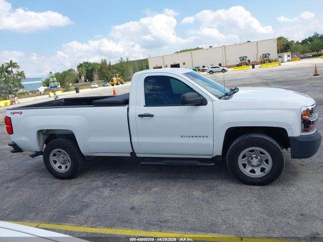 45000209 :رقم المزاد ، 1GCNKNEH3HZ213799 vin ، 2017 Chevrolet Silverado 1500 Wt مزاد بيع