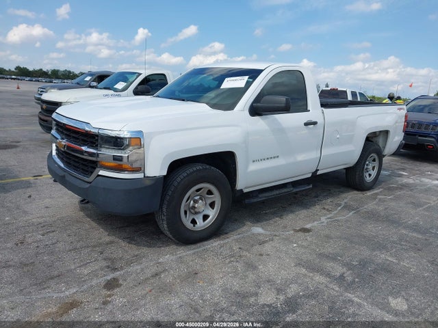 45000209 :رقم المزاد ، 1GCNKNEH3HZ213799 vin ، 2017 Chevrolet Silverado 1500 Wt مزاد بيع