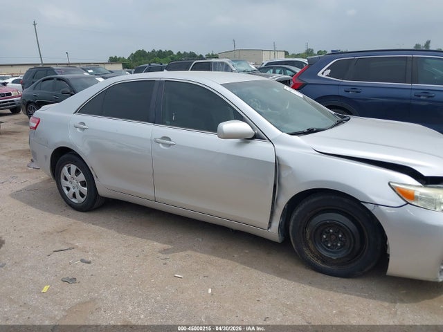 2011 Toyota Camry მანქანა იყიდება აუქციონზე, vin: 4T4BF3EK1BR122673, აუქციონის ნომერი: 45000215