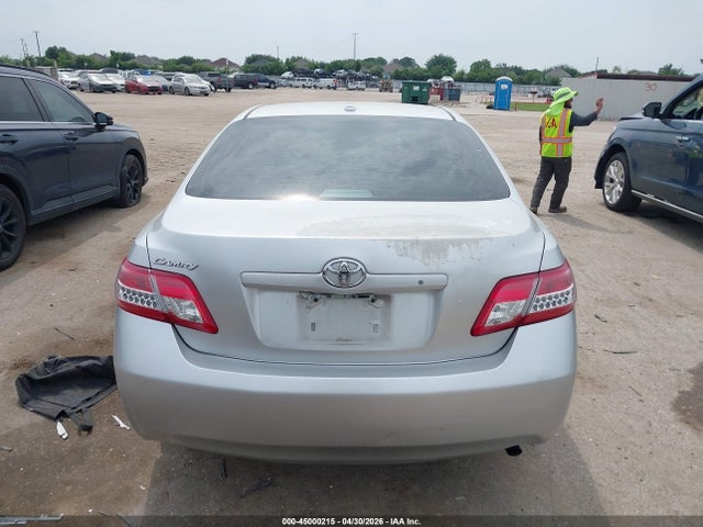 2011 Toyota Camry მანქანა იყიდება აუქციონზე, vin: 4T4BF3EK1BR122673, აუქციონის ნომერი: 45000215