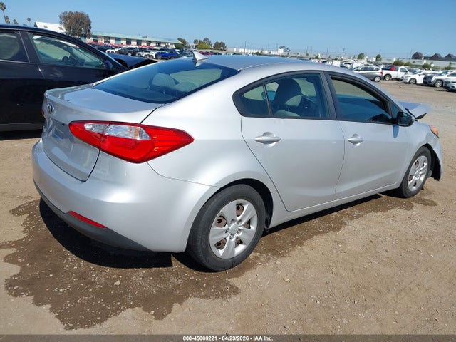 45000221 :رقم المزاد ، KNAFX4A64G5549565 vin ، 2016 Kia Forte Lx مزاد بيع