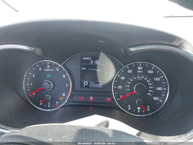 45000221 :رقم المزاد ، KNAFX4A64G5549565 vin ، 2016 Kia Forte Lx مزاد بيع