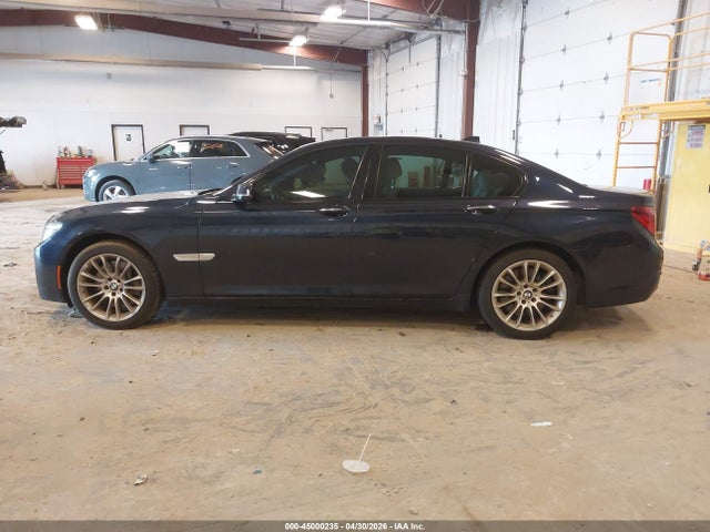 2013 Bmw 750i Xdrive მანქანა იყიდება აუქციონზე, vin: WBAYB6C55DC998395, აუქციონის ნომერი: 45000235