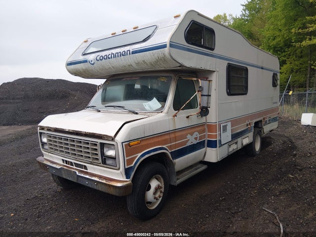 45000242 :رقم المزاد ، 1FDKE30G9BHA95277 vin ، 1982 Ford Econoline E350 Cutaway Van مزاد بيع