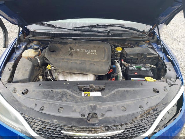 45000245 :رقم المزاد ، 1C3CCCAB4FN616256 vin ، 2015 Chrysler 200 Limited مزاد بيع