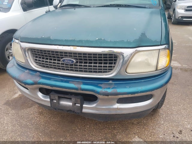 45000251 :رقم المزاد ، 1FMRU1760WLA17640 vin ، 1998 Ford Expedition Eddie Bauer/xlt مزاد بيع