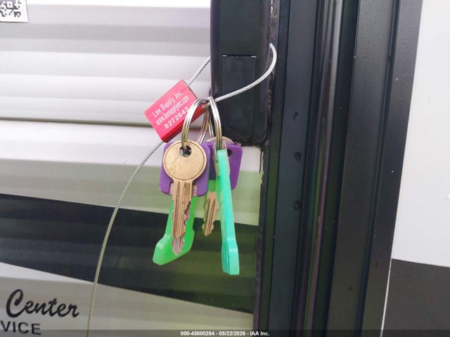 Продажа на аукционе авто 2017 Coachmen Catalina, vin: 5ZT2CAUB8HA026979, номер лота: 45000284