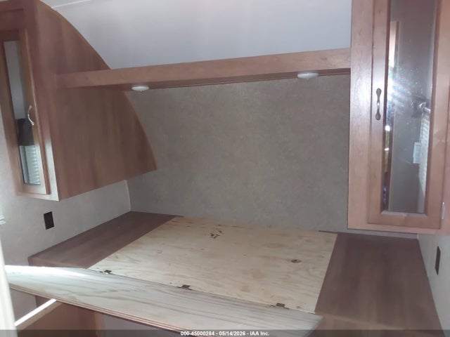 Продажа на аукционе авто 2017 Coachmen Catalina, vin: 5ZT2CAUB8HA026979, номер лота: 45000284