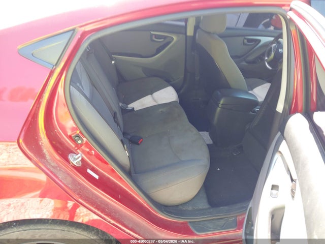 KMHDH4AE1GU598884 Hyundai ELANTRA SE