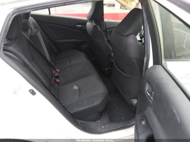 JTDKBRFUXH3055132 Toyota Prius Two