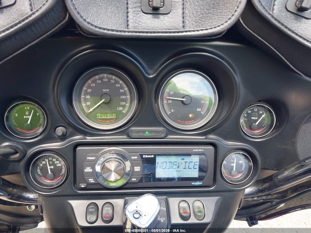 Продажа на аукционе авто 2012 Harley-davidson Flhtcu Ultra Classic Electra Gld, vin: 1HD1FCM31CB630299, номер лота: 45000301