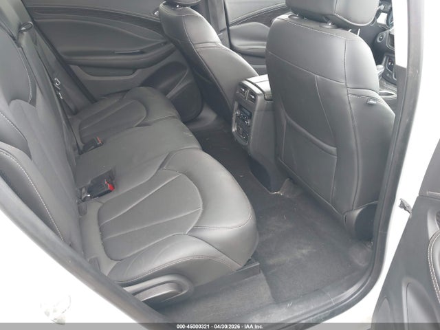 2017 Buick Envision Essence მანქანა იყიდება აუქციონზე, vin: LRBFXBSA0HD220085, აუქციონის ნომერი: 45000321