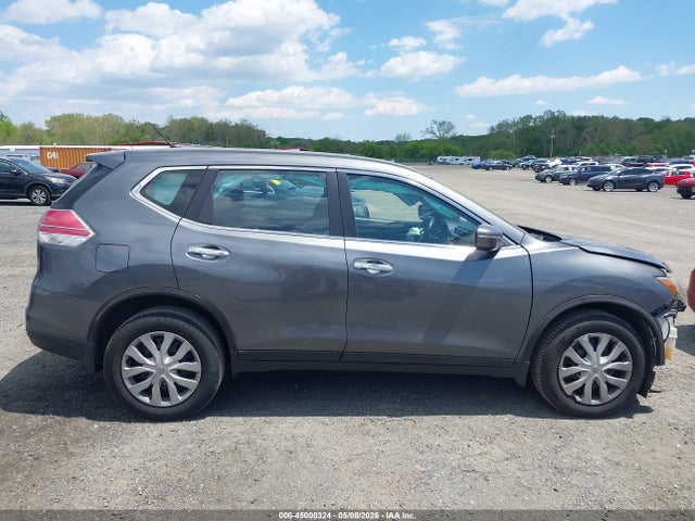 2015 Nissan Rogue S მანქანა იყიდება აუქციონზე, vin: 5N1AT2MV1FC809653, აუქციონის ნომერი: 45000324