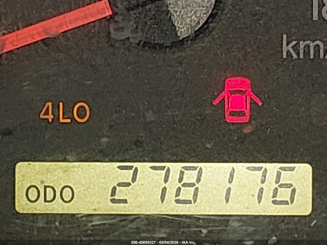 45000327 :رقم المزاد ، 5TFUW5F15CX267417 vin ، 2012 Toyota Tundra Grade 5.7l V8 مزاد بيع