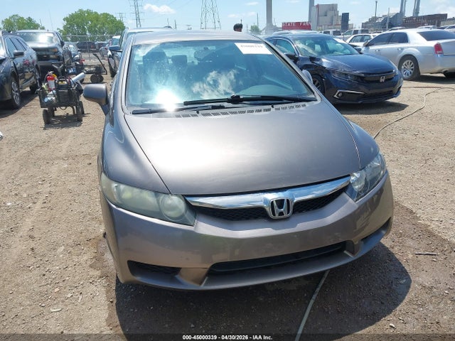 45000339 :رقم المزاد ، 19XFA1F67BE041129 vin ، 2011 Honda Civic Lx-s مزاد بيع