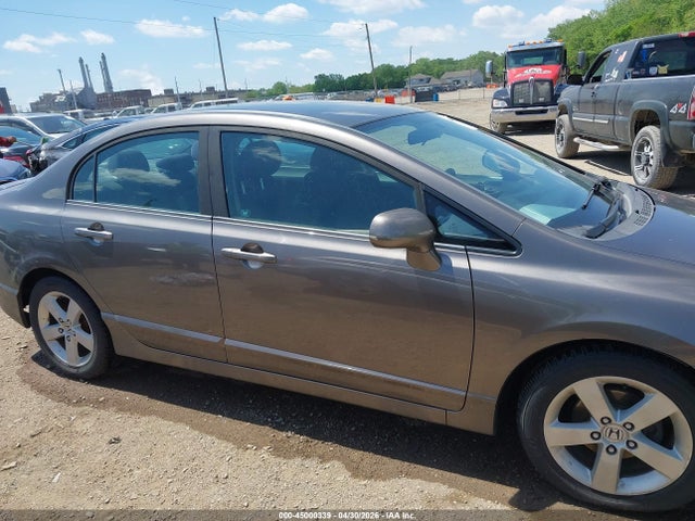 45000339 :رقم المزاد ، 19XFA1F67BE041129 vin ، 2011 Honda Civic Lx-s مزاد بيع