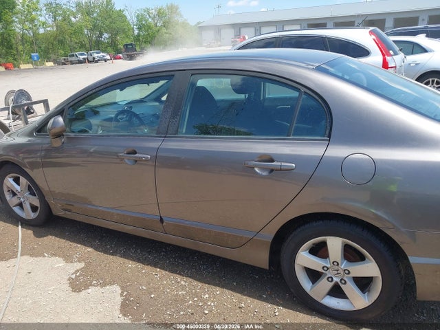 45000339 :رقم المزاد ، 19XFA1F67BE041129 vin ، 2011 Honda Civic Lx-s مزاد بيع