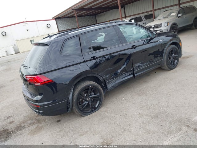 2024 Volkswagen Tiguan 2.0t Se R-line Black მანქანა იყიდება აუქციონზე, vin: 3VV8B7AX4RM092579, აუქციონის ნომერი: 45000357