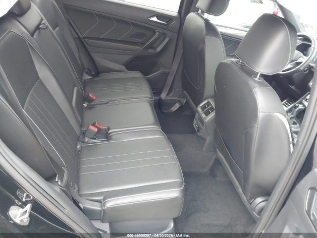 2024 Volkswagen Tiguan 2.0t Se R-line Black მანქანა იყიდება აუქციონზე, vin: 3VV8B7AX4RM092579, აუქციონის ნომერი: 45000357