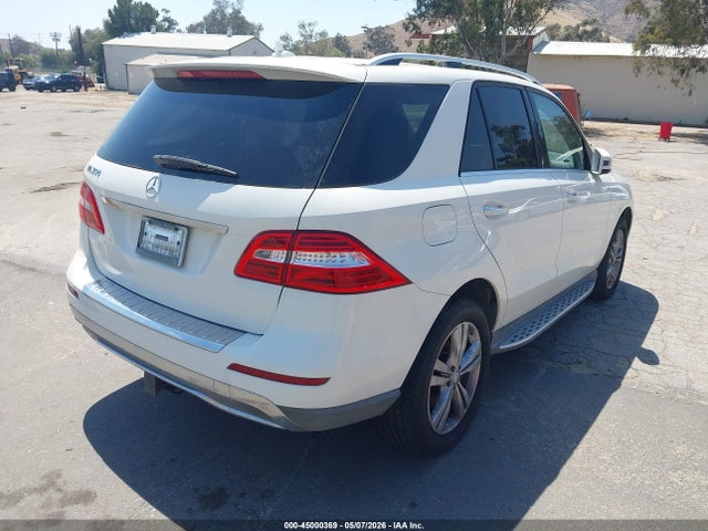 45000369 :رقم المزاد ، 4JGDA5JB8DA215424 vin ، 2013 Mercedes-benz Ml 350 مزاد بيع