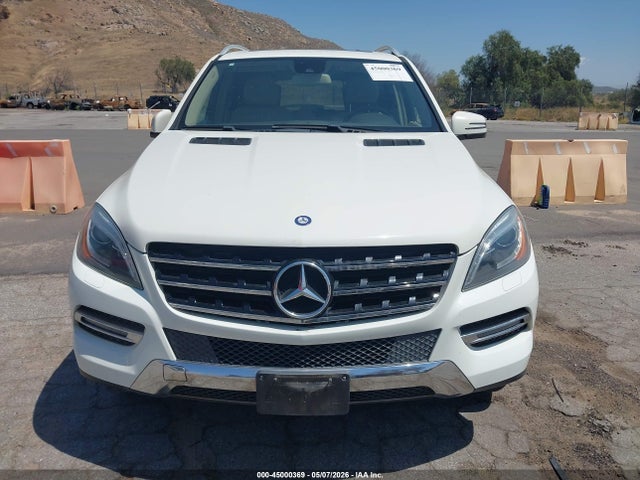 45000369 :رقم المزاد ، 4JGDA5JB8DA215424 vin ، 2013 Mercedes-benz Ml 350 مزاد بيع