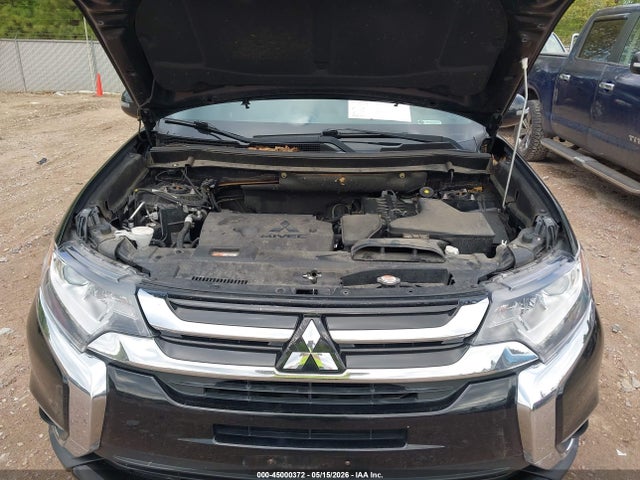 Aukcja sprzedaży 2018 Mitsubishi Outlander Le, vin: JA4AD3A34JZ063905, numer aukcji: 45000372