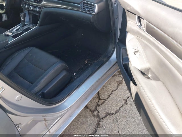 45000381 :رقم المزاد ، 1HGCV1F34KA004539 vin ، 2019 Honda Accord Sport مزاد بيع
