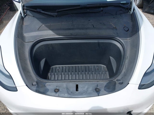 45000391 :رقم المزاد ، 5YJYGDEEXMF096690 vin ، 2021 Tesla Model Y Long Range Dual Motor All-wheel Drive مزاد بيع