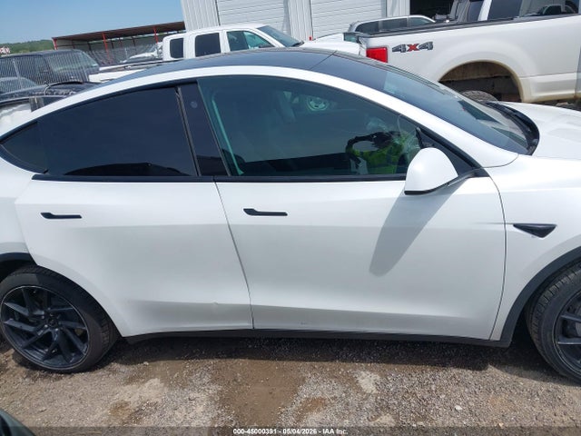 45000391 :رقم المزاد ، 5YJYGDEEXMF096690 vin ، 2021 Tesla Model Y Long Range Dual Motor All-wheel Drive مزاد بيع