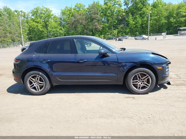 45000469 :رقم المزاد ، WP1AA2A53MLB03858 vin ، 2021 Porsche Macan مزاد بيع