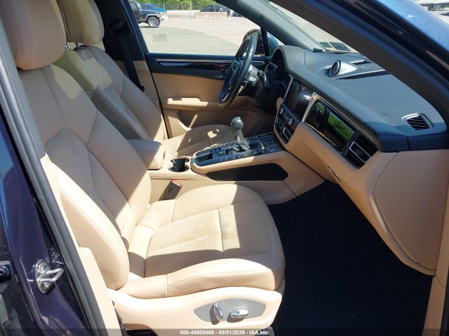 45000469 :رقم المزاد ، WP1AA2A53MLB03858 vin ، 2021 Porsche Macan مزاد بيع