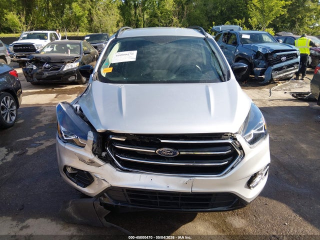 2019 Ford Escape Se მანქანა იყიდება აუქციონზე, vin: 1FMCU0GD4KUC56630, აუქციონის ნომერი: 45000470