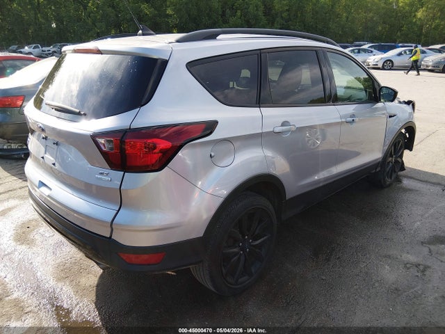 2019 Ford Escape Se მანქანა იყიდება აუქციონზე, vin: 1FMCU0GD4KUC56630, აუქციონის ნომერი: 45000470