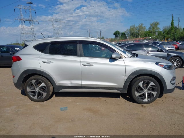 45000471 :رقم المزاد ، KM8J3CA22HU595964 vin ، 2017 Hyundai Tucson Sport مزاد بيع