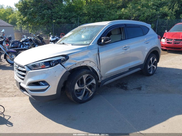 45000471 :رقم المزاد ، KM8J3CA22HU595964 vin ، 2017 Hyundai Tucson Sport مزاد بيع