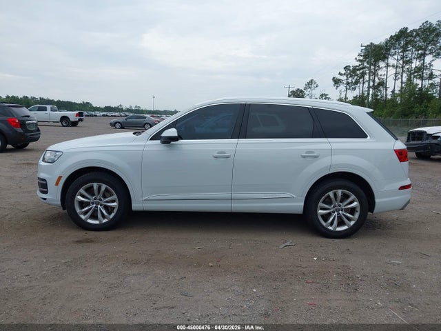 Продажа на аукционе авто 2018 Audi Q7 3.0t Premium, vin: WA1LAAF71JD016457, номер лота: 45000476
