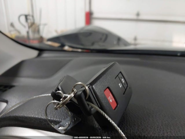 Продажа на аукционе авто 2017 Toyota Rav4 Hybrid Xle, vin: JTMRJREV5HD144919, номер лота: 45000536