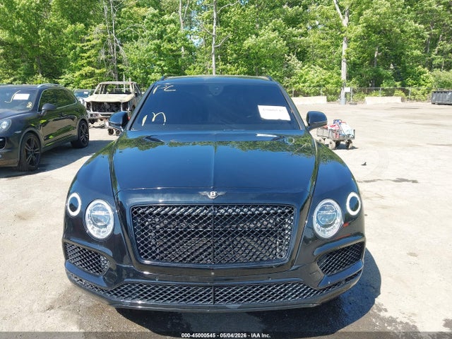 45000545 :رقم المزاد ، SJAAC2ZV8HC014584 vin ، 2017 Bentley Bentayga W12/w12 First Edition مزاد بيع