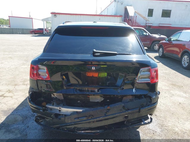 45000545 :رقم المزاد ، SJAAC2ZV8HC014584 vin ، 2017 Bentley Bentayga W12/w12 First Edition مزاد بيع