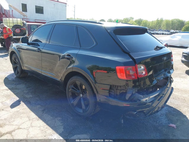 45000545 :رقم المزاد ، SJAAC2ZV8HC014584 vin ، 2017 Bentley Bentayga W12/w12 First Edition مزاد بيع