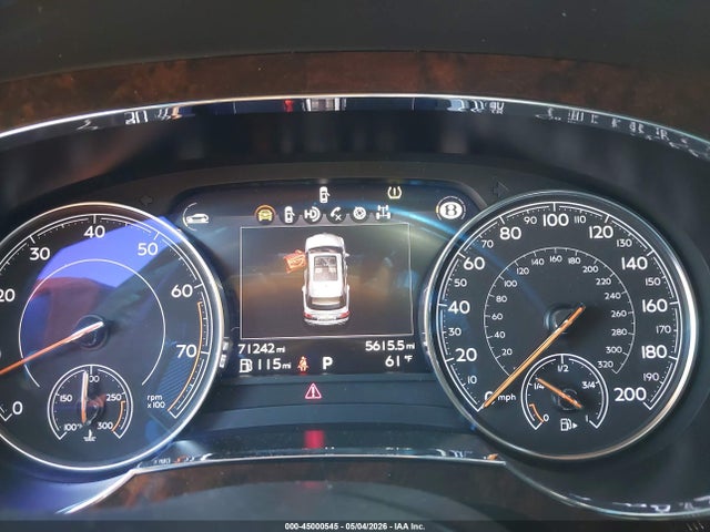 45000545 :رقم المزاد ، SJAAC2ZV8HC014584 vin ، 2017 Bentley Bentayga W12/w12 First Edition مزاد بيع