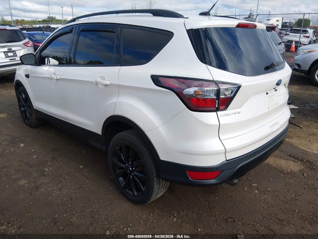 45000559 :رقم المزاد ، 1FMCU9G99HUB98863 vin ، 2017 Ford Escape Se مزاد بيع
