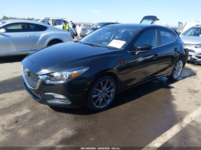 2018 Mazda Mazda3 Touring მანქანა იყიდება აუქციონზე, vin: 3MZBN1L32JM262457, აუქციონის ნომერი: 45000564